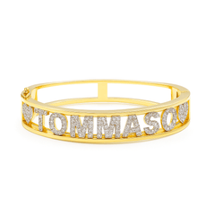 Namngravyr på manschettarmband